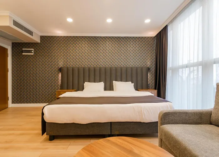 Eoeb Taksim Отель *